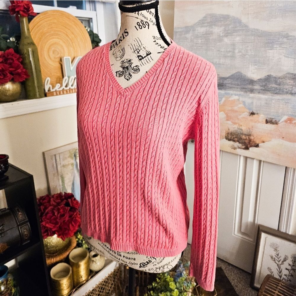 VTG Liz Claiborne Coral Pink V- Neck Cable Knit Sweater.